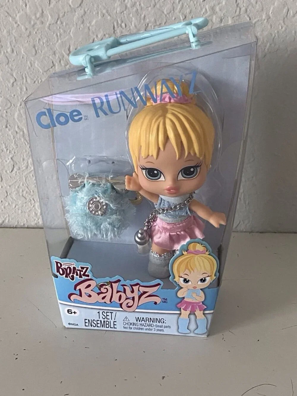Bratz Babyz CLOE Runwayz Collectible Fashion Doll W/Accessories NEW Sealed